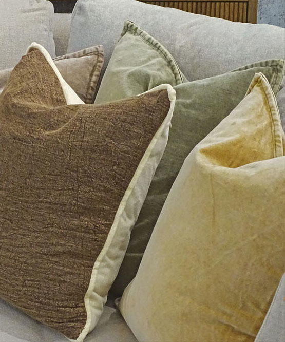 Cotton velvet cushions