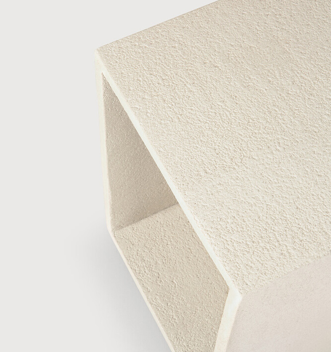 ELEMENTS SIDE TABLE 3