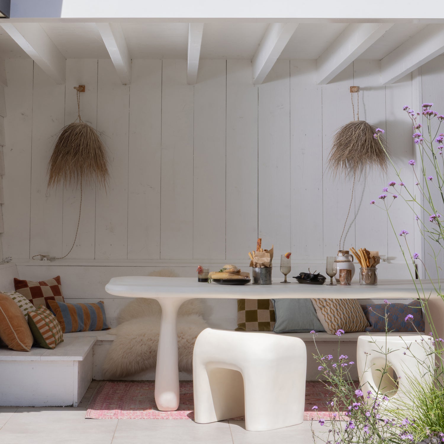 LOGGIA 