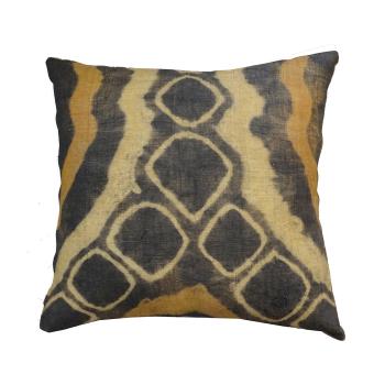 BATIK CUSHION 