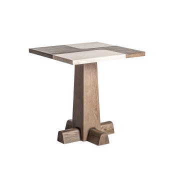 KARPACZ DINING TABLE