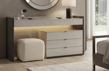 Caz bookcase